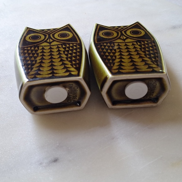 SALE!! HORNSEA England Heirloom "Green" Owl (Very rare) Salt & Pepper Shakers - Picture 7 of 9